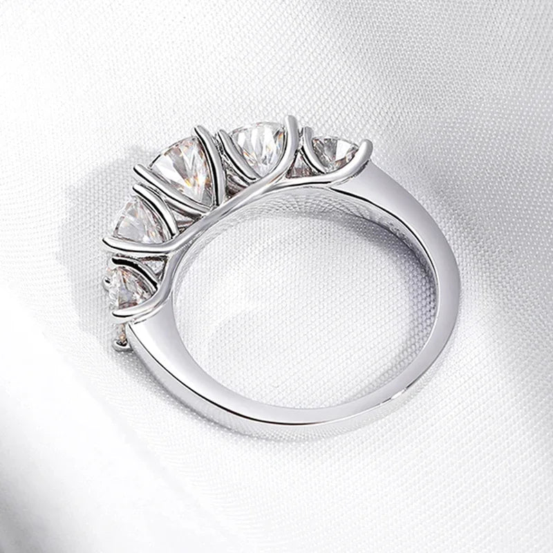 Valeria Spark Ring