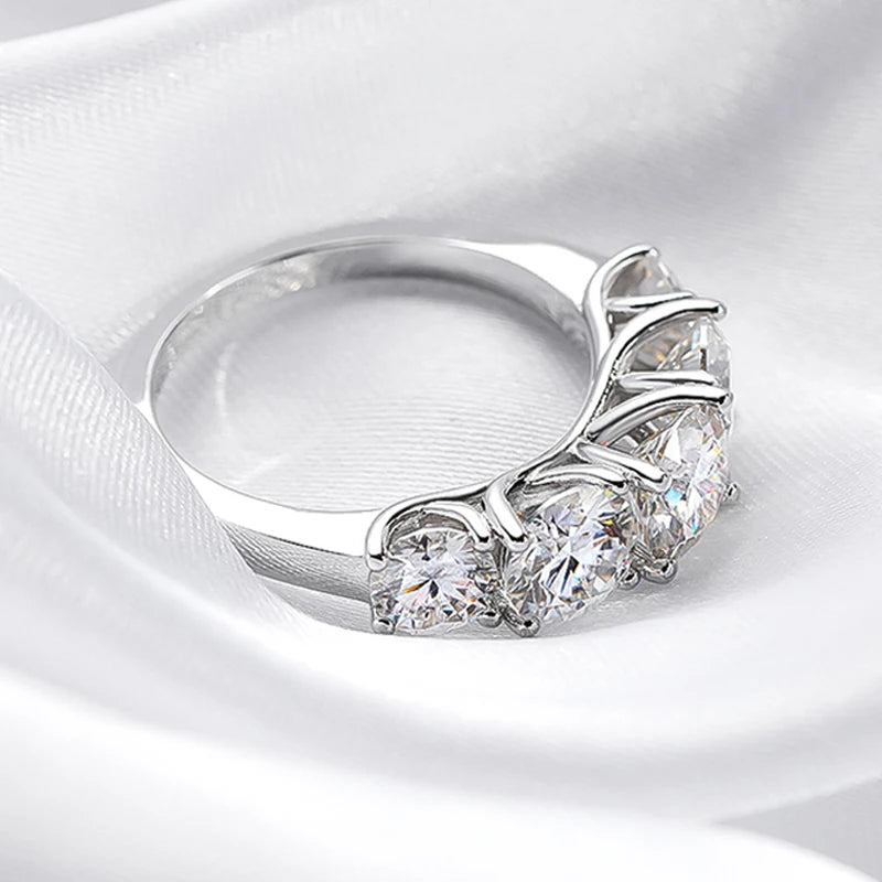 Valeria Spark Ring
