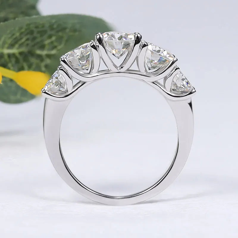 Valeria Spark Ring