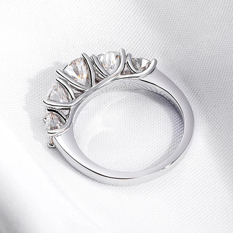 Valeria Spark Ring