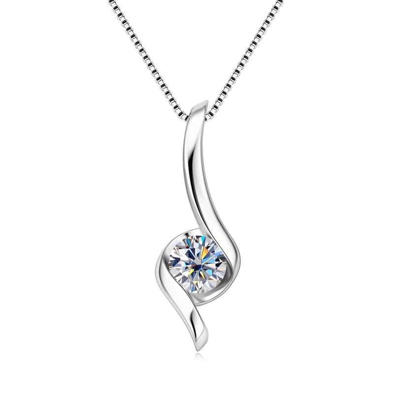 Liora Pendant Necklace