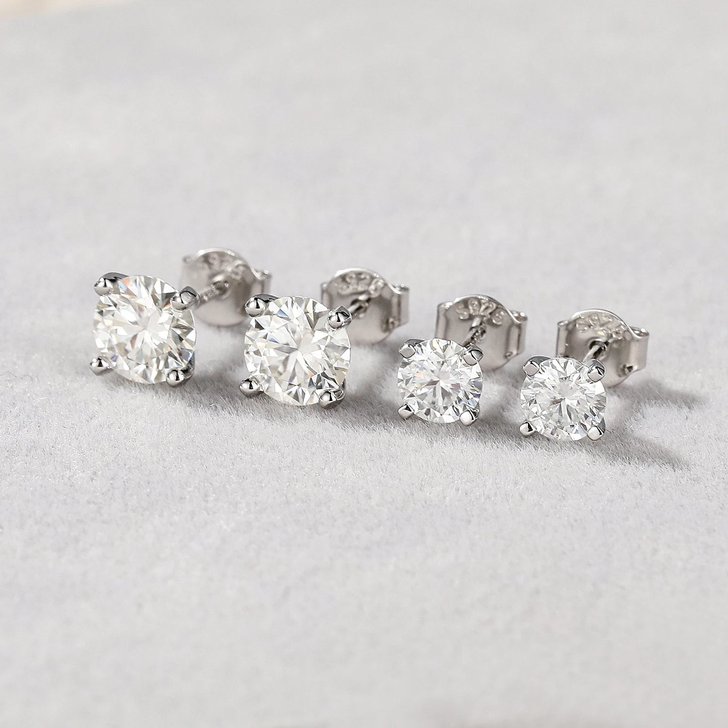 Royal Sparkle - Elegant Silver Earrings