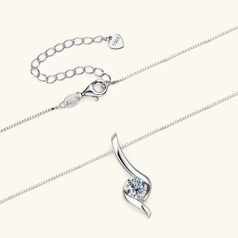 Liora Pendant Necklace