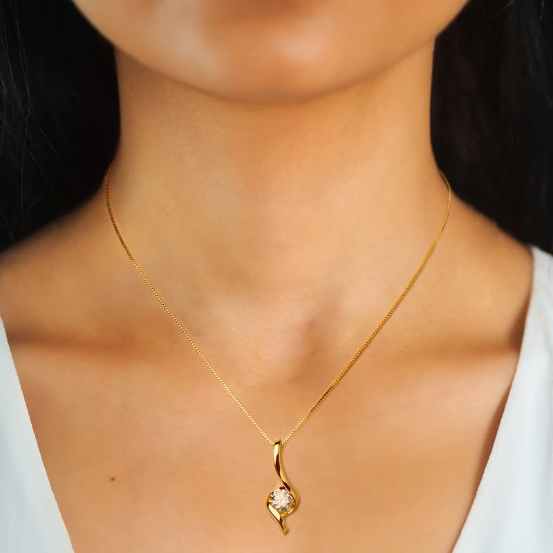 Liora Pendant Necklace